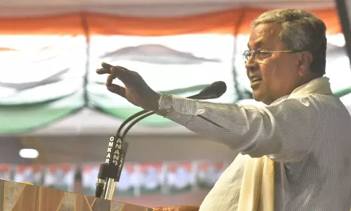 Siddaramaiah Targets Devegowda at Hassan Rally