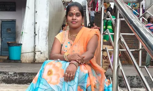 Mother Dies, Son Critical After Stampede During Pushpa-2 Premiere