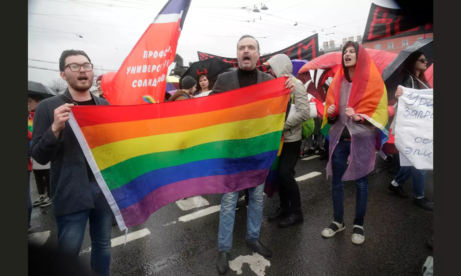 Russia: LGBTQ+ community living in fear after new laws, activists say Russia: LGBTQ+ community living in fear after new laws, activists say