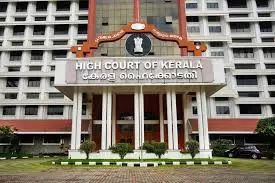 Kerala HC criticises Malayalam actor Dileeps VIP darshan at Sabarimala Kerala HC criticises Malayalam actor Dileeps VIP darshan at Sabarimala