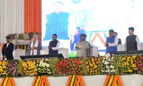 Murmu Lays Foundation Stone for Developmental Projects in Odisha