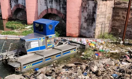 VMC Introduces Mesh Nets to Combat Canal Pollution