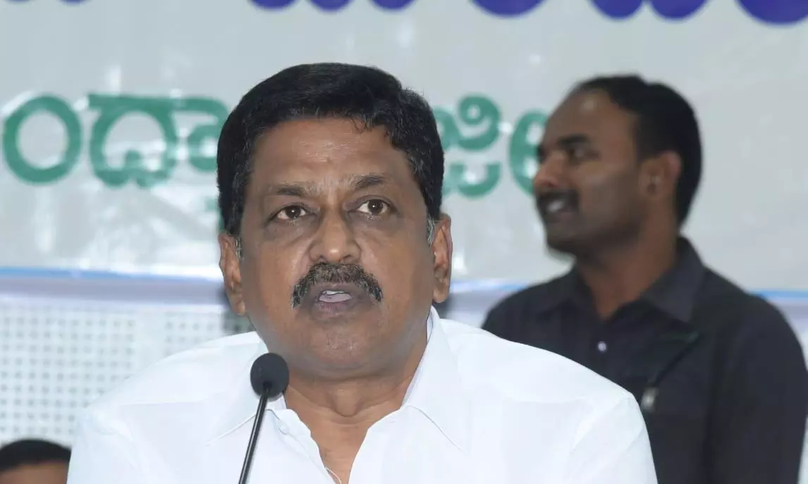 Andhra Pradesh to Settle Pending Bills Worth Rs 2,000 Crore of Small Contractors Andhra Pradesh to Settle Pending Bills Worth Rs 2,000 Crore of Small Contractors