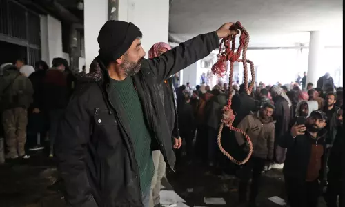 Rescue efforts uncover hidden cells in Syrias infamous Sednaya prison