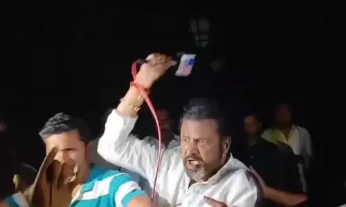 Mohan Babu told to meet top cop today