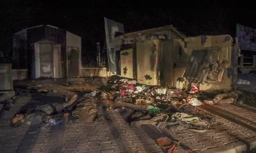 Israeli warplanes pound Syria as troops reportedly advance deeper into the country