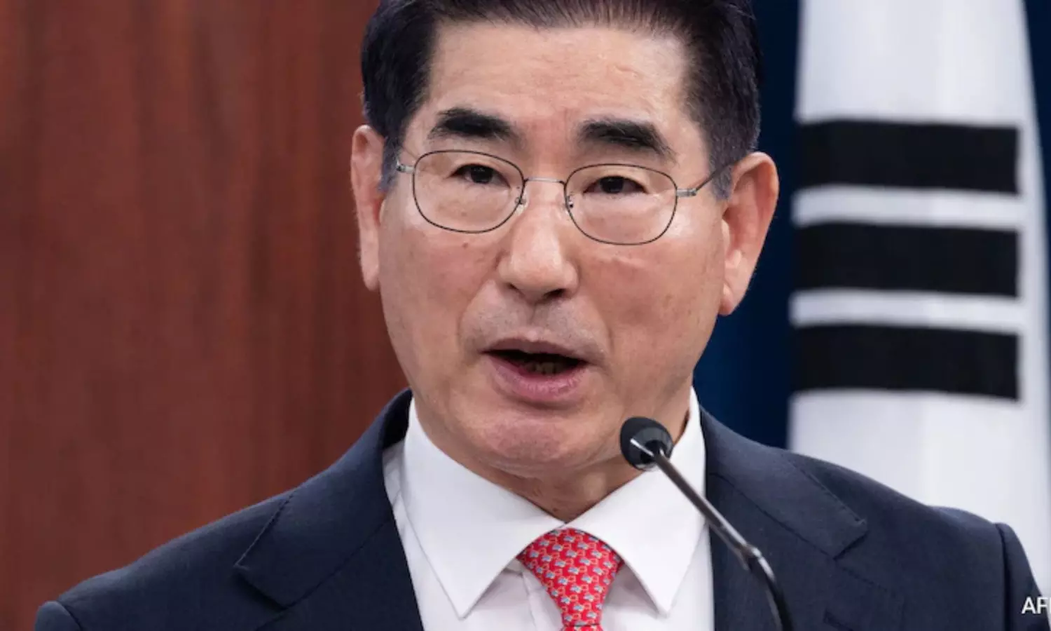 South Korean leader arrested over failed martial law attempts suicide with underwear