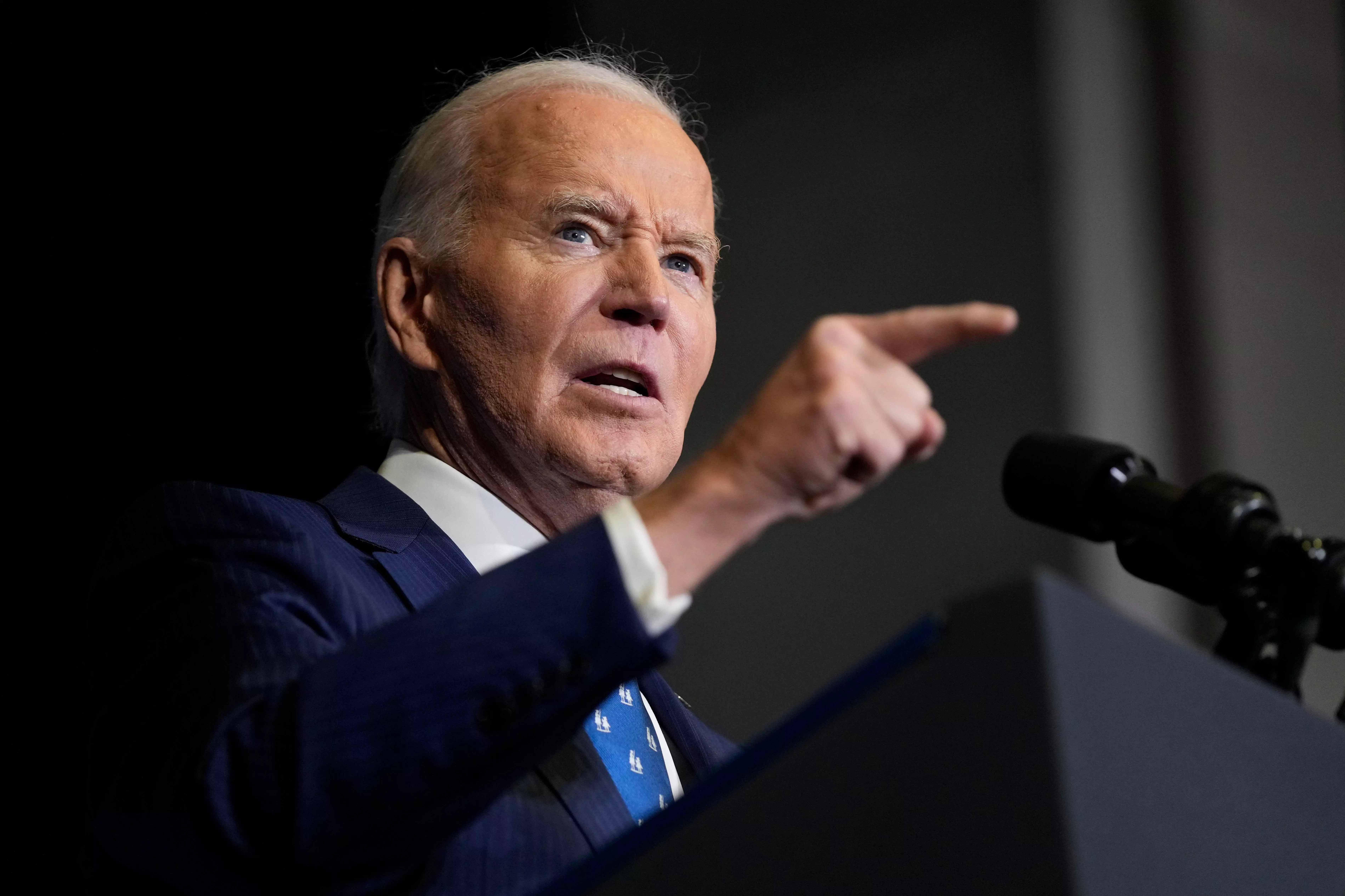 US disburses $20 billion Ukraine loan backed by profits from Russian assets US disburses $20 billion Ukraine loan backed by profits from Russian assets