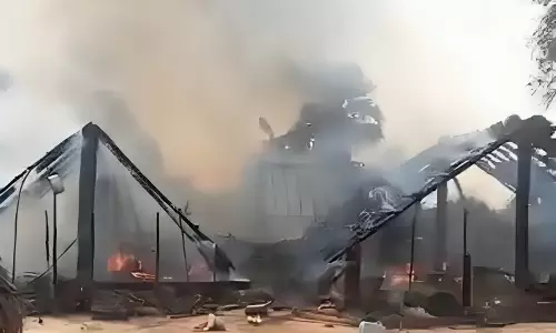 8 Hurt in Suryapet Fire Mishap