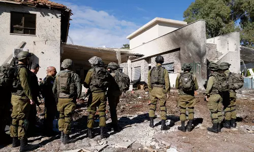 US announces first Israeli withdrawal from Lebanon under ceasefire deal US announces first Israeli withdrawal from Lebanon under ceasefire deal