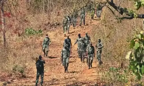 Encounter breaks out between security personnel and Naxalites in Chhattisgarhs Narayanpur