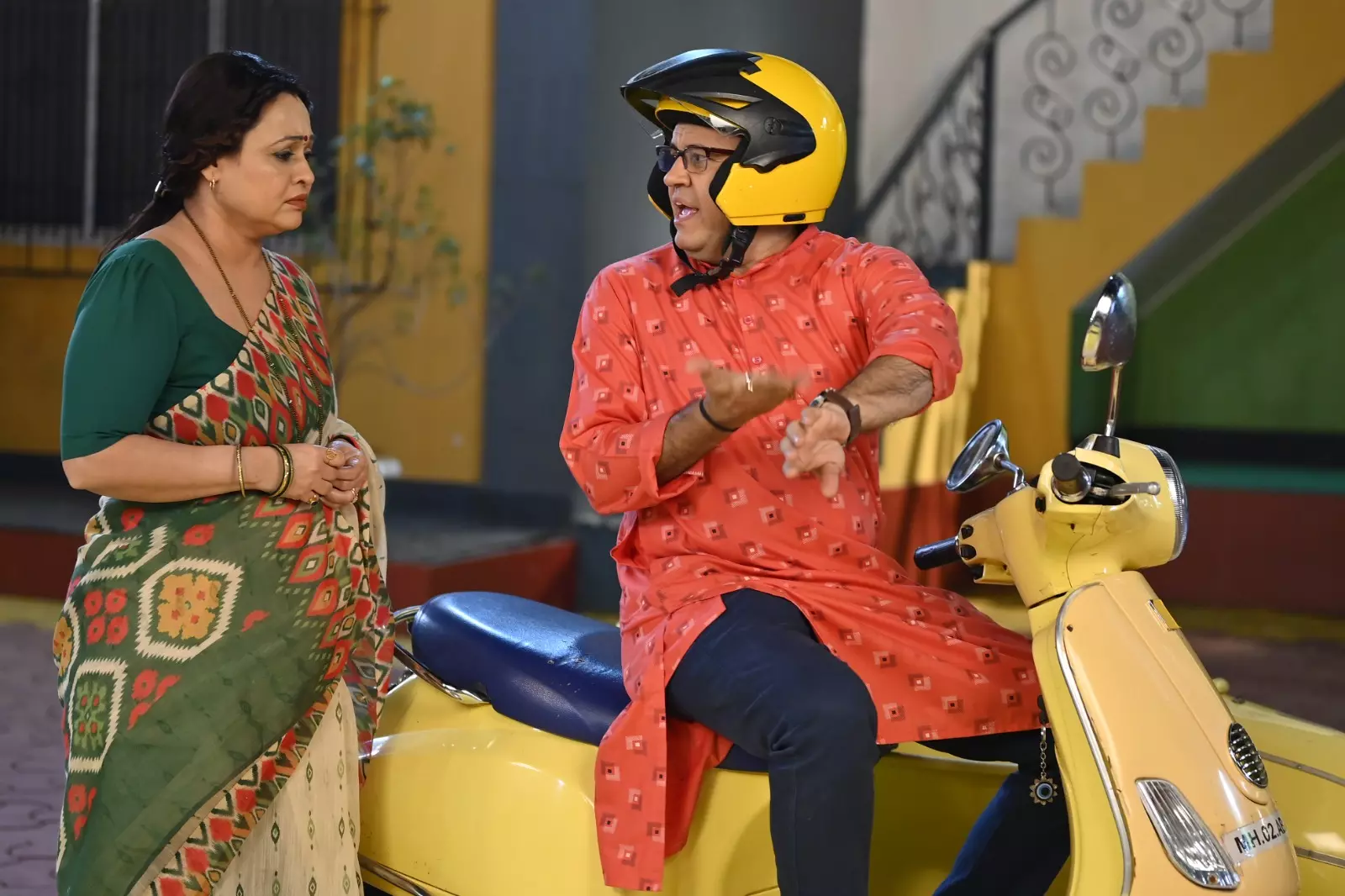 Sneak Peek of Today’s TMKOC Episode: Bhide’s Temper vs. Tapu Sena’s Fun – Who Wins? Sneak Peek of Today’s TMKOC Episode: Bhide’s Temper vs. Tapu Sena’s Fun – Who Wins?