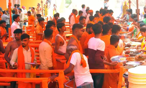 Devout flock to Anjanadri Hill for Hanuma Maala Visarjan