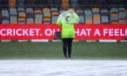 Gabba Test: Rain washes out final two sessions on day 1, Australia 28 for no loss