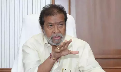 Health Minister Assures Job Security for Contract ANMs in Telangana