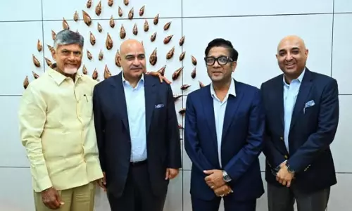 Naidu, Lokesh discuss investments to AP for renewable energy projects