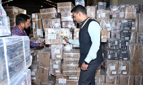 India sends 60 tonnes of medical assistance to Jamaica India sends 60 tonnes of medical assistance to Jamaica