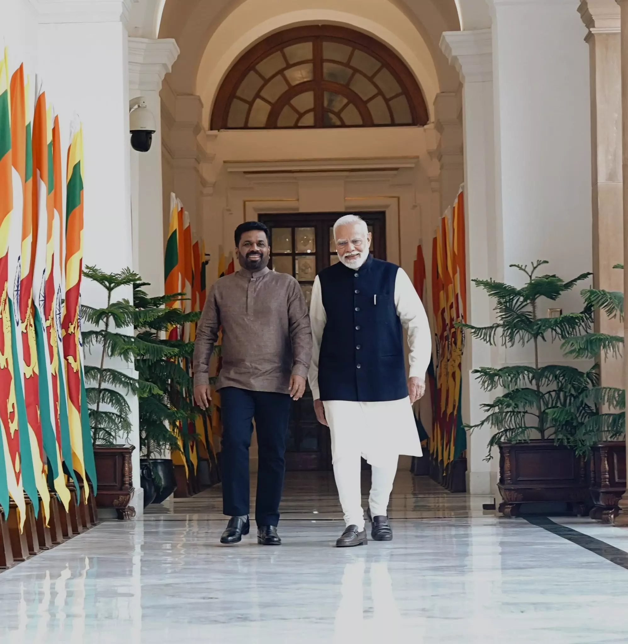 Modi holds talks with Sri Lankan President Disanayaka Modi holds talks with Sri Lankan President Disanayaka