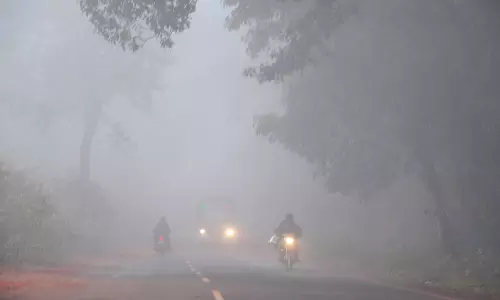 Araku shivers at 4 degrees, tourists flock to ASR