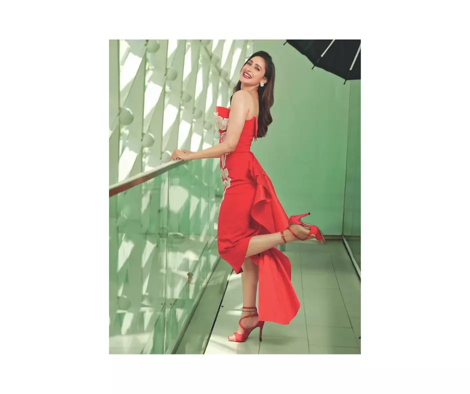 Pragya Jaiswal prioritises food, sleep over workouts Pragya Jaiswal prioritises food, sleep over workouts