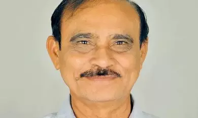 Telugu writer Penugonda Lakshminarayana receives Kendra Sahitya Akademi award