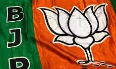 BJP youth wing activists vandalise Mumbai Congress office BJP youth wing activists vandalise Mumbai Congress office