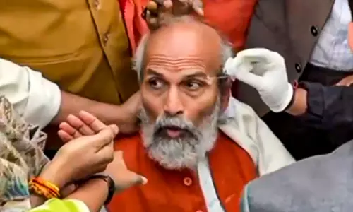 BJP-Congress clash turns physical in Parliament row