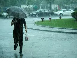 Surprise showers bring respite to Hyderabad heat Surprise showers bring respite to Hyderabad heat