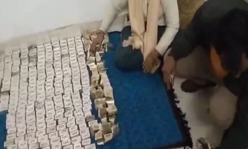 40 kgs silver, cash seized from ex-constables house in MP