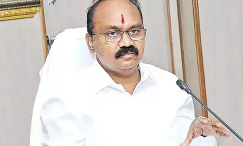 Strict measures to curb unauthorized shops in Tirumala: TTD EO Shyamala Rao