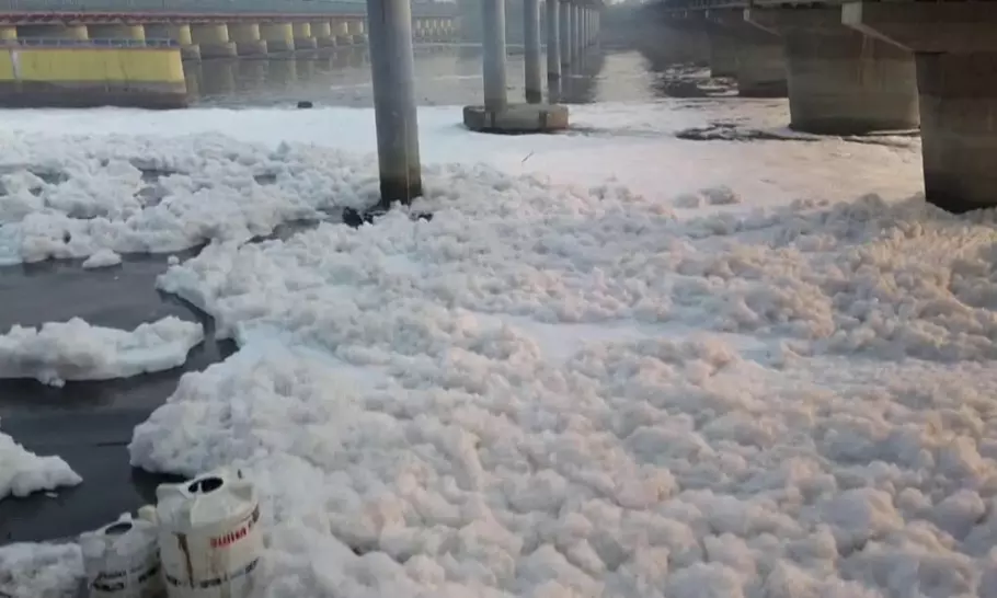 Parts of Delhi face water shortage as ammonia levels surge in Yamuna Parts of Delhi face water shortage as ammonia levels surge in Yamuna