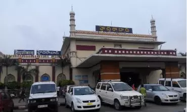 Puri, Varanasi, Haridwar top spiritual destinations in 2024, Hyderabad most-booked city:OYO report