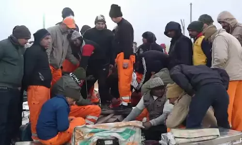 Over 70 hours on, girl still stuck in borewell in Rajasthan