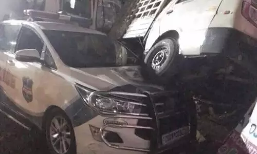 Musheerabad: One killed after concrete mixer truck rams other vehicles