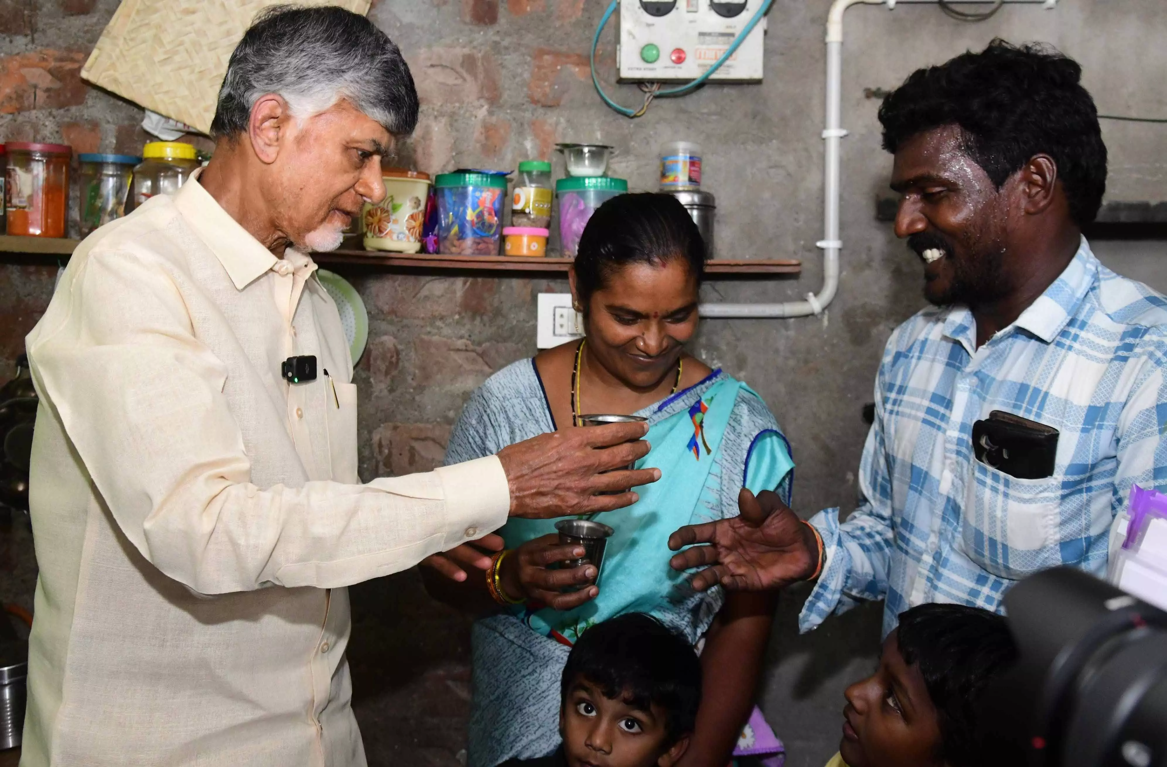 CM Naidu Turns Windfall for Couple, Woman CM Naidu Turns Windfall for Couple, Woman