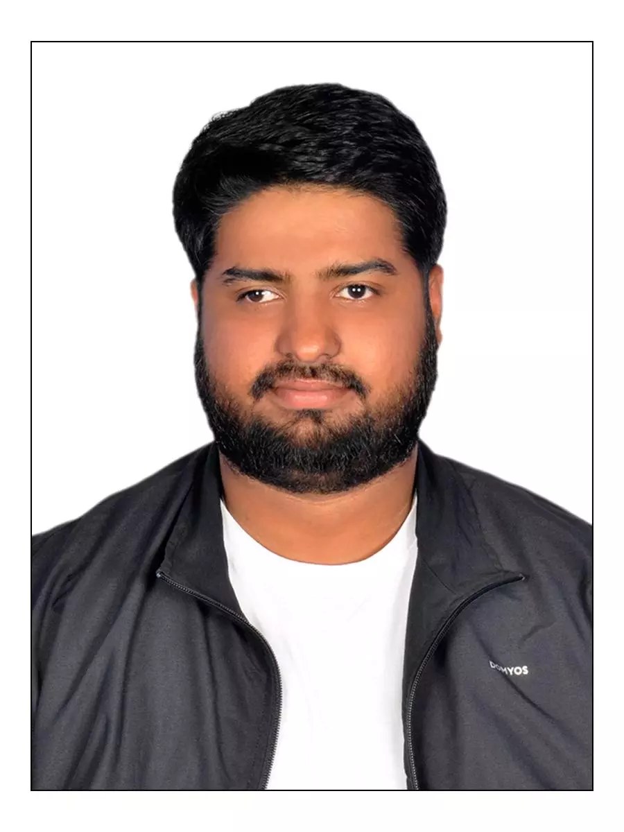 Swimming instructor Ayush Yadav Swimming instructor Ayush Yadav