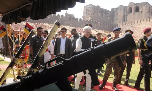 Know Your Army Mela: Strength, Arms, Valor at Display