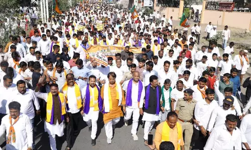BJP stages dharna in Kalaburagi demanding CBI probe into contractor Sachins suicide