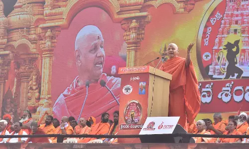 VHP and seers demand hindu temple autonomy in AP at Haindava Sankharavam