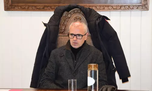 Omar Abdullah Stresses Public Cooperation to Defeat Terrorism in J&K
