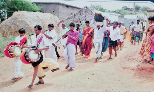 Unique Wedding Ritual of Kodipalli Clan Where Bride, Groom Swap Roles