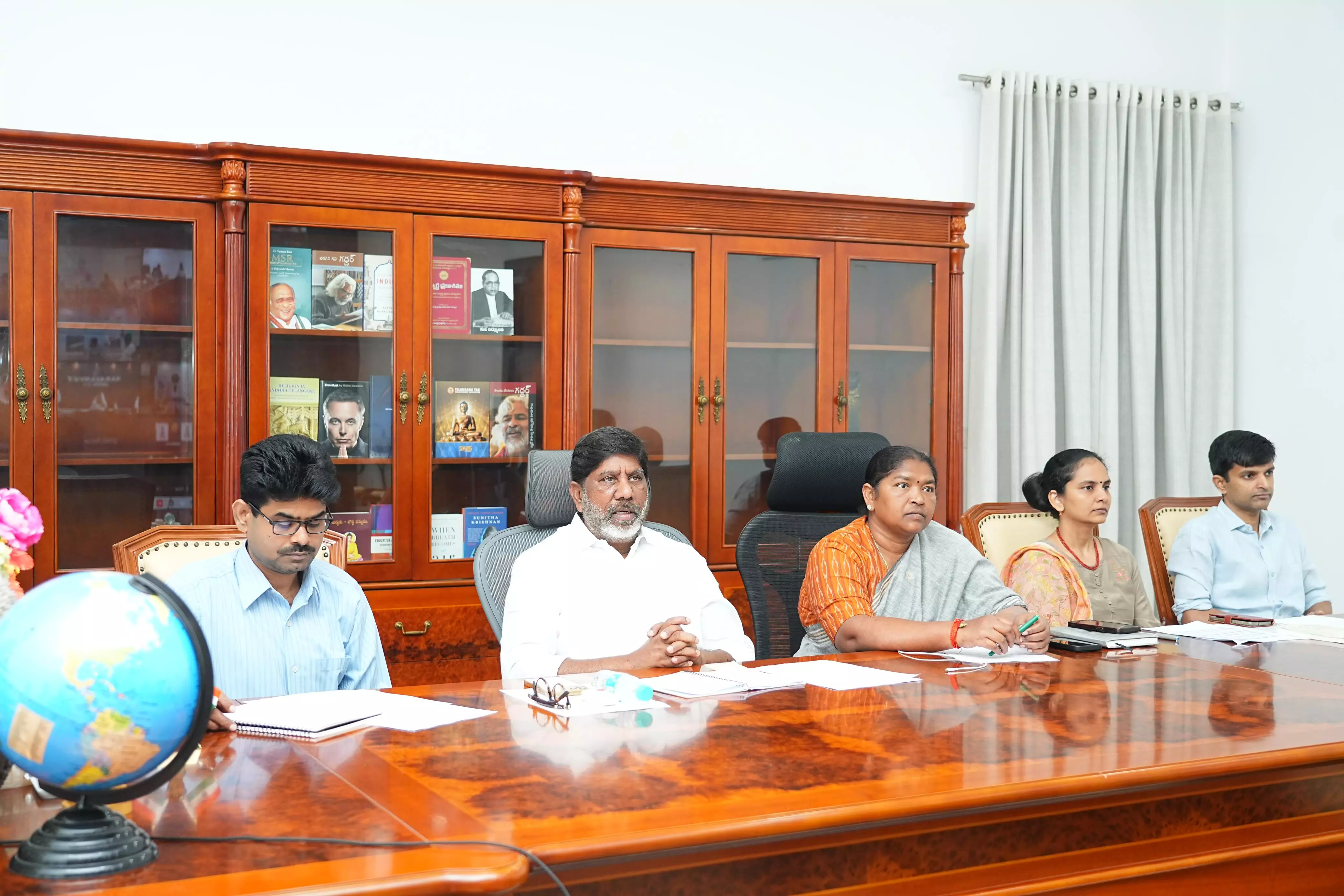 Govt. plans to generate 1000 MW power through SHGs: Bhatti Govt. plans to generate 1000 MW power through SHGs: Bhatti