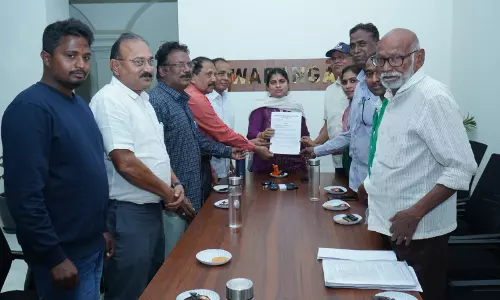 Unions Urge CM To Save Land of Azam Jahi Mills