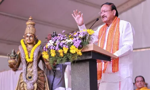Venkaiah Naidu Wants Governance of AP in Telugu Language Venkaiah Naidu Wants Governance of AP in Telugu Language
