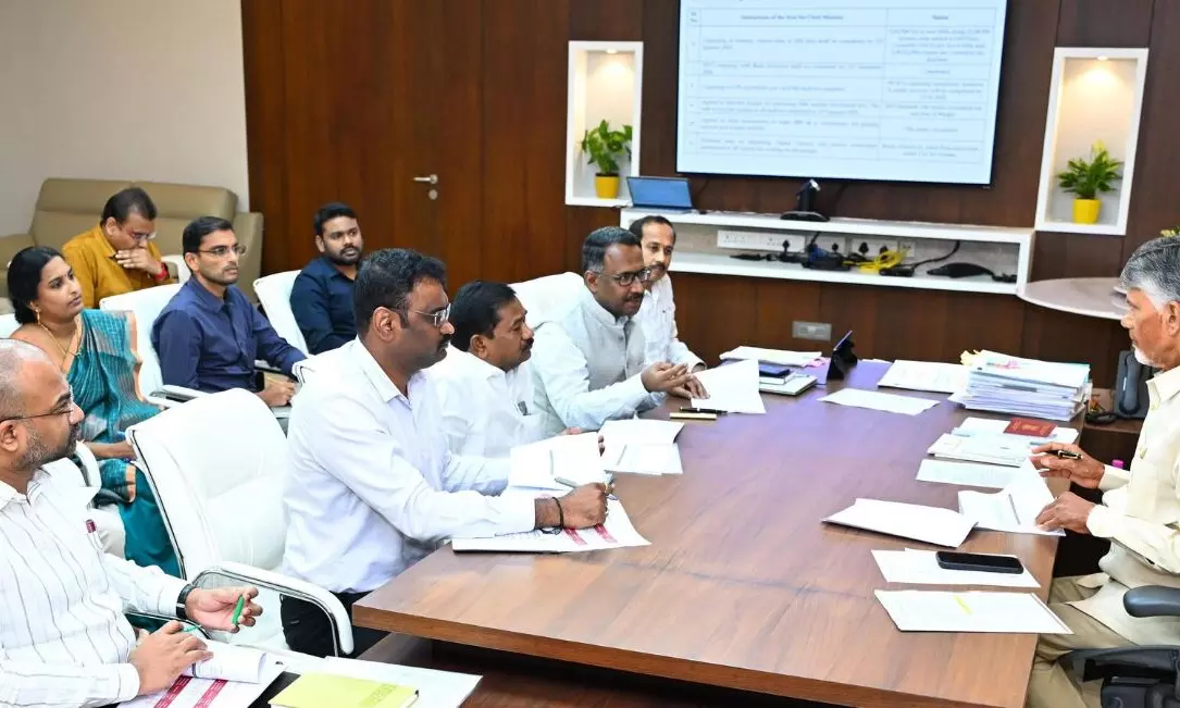 Naidu proposes secretariat revamp to boost rural services