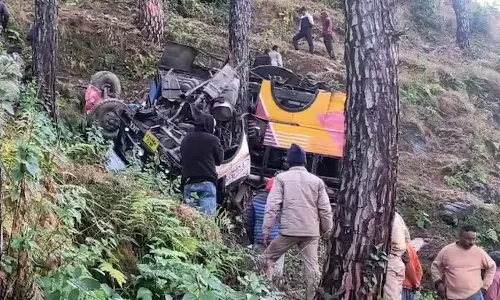 Four Dead, 15 Injured as Bus Overturns in Uttarakhand