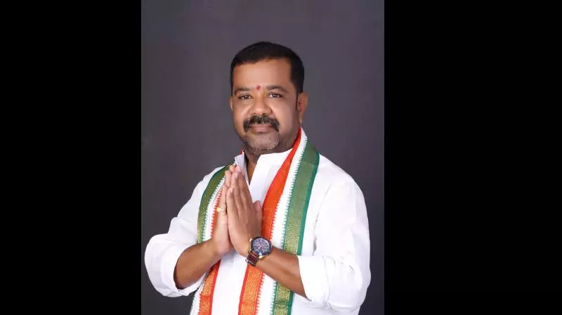 Warangal MLA launches kite festival