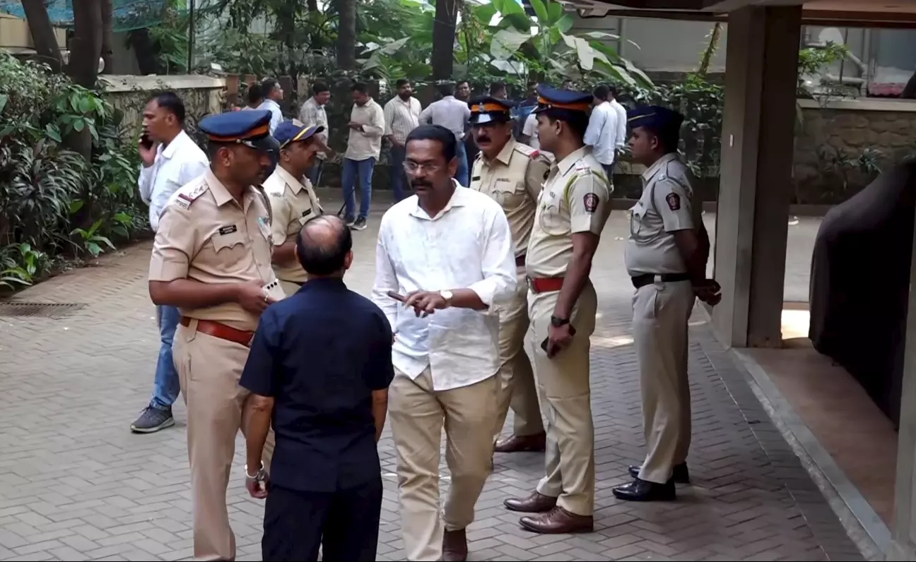 Saif Attack: How did the Intruder Enter Kids Room? Saif Attack: How did the Intruder Enter Kids Room?