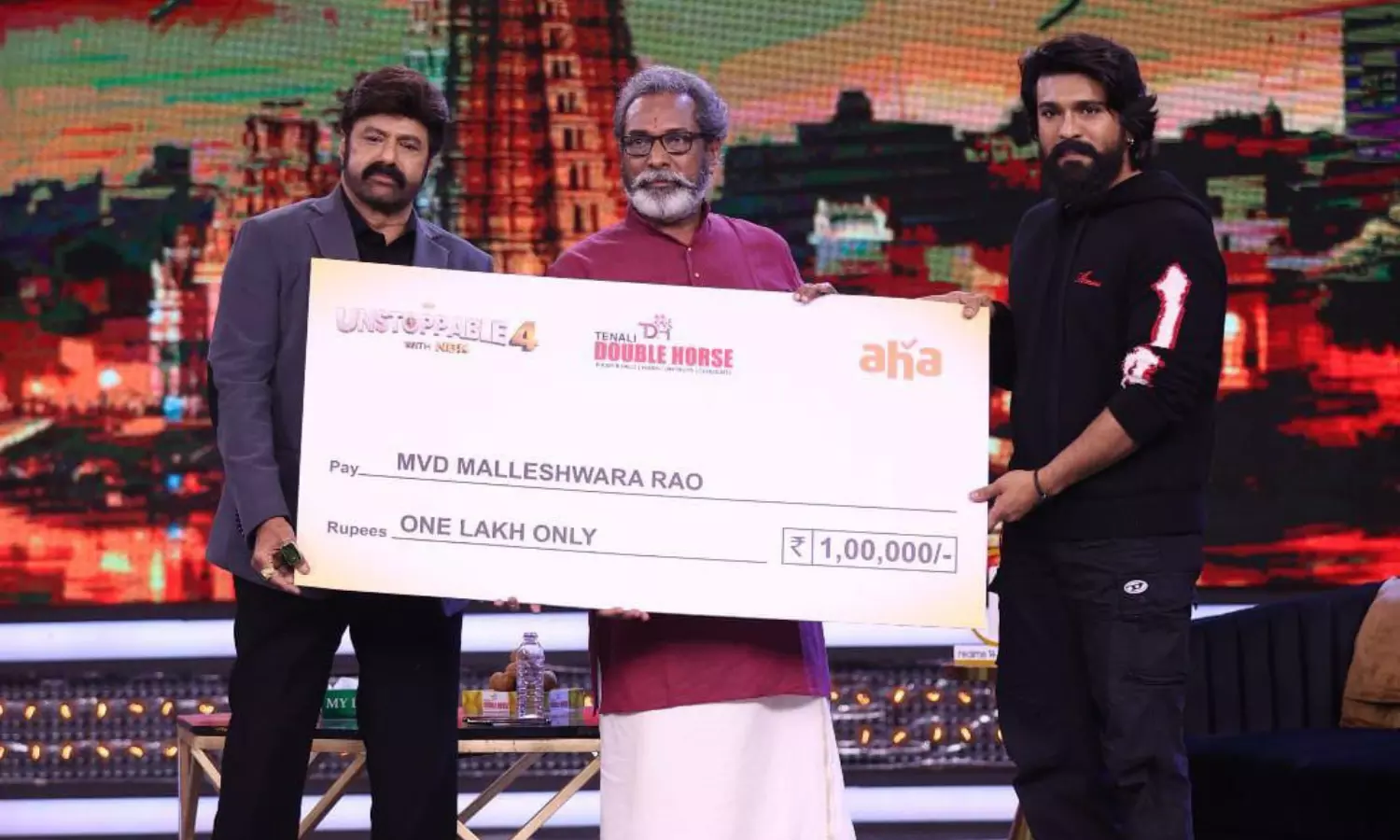 Heartwarming: Ram Charans Unseen Act of Kindness for Fan Heartwarming: Ram Charans Unseen Act of Kindness for Fan