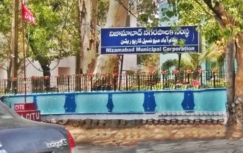 Municipal council meet turns tense Municipal council meet turns tense